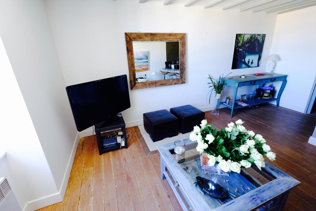 Superbe T3 Duplex Parking Prive Gratuit Sur Place Bordeaux Exterior photo
